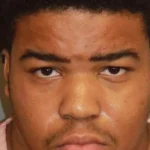 Étudiant en football universitaire impliqué dans une agression avant un match