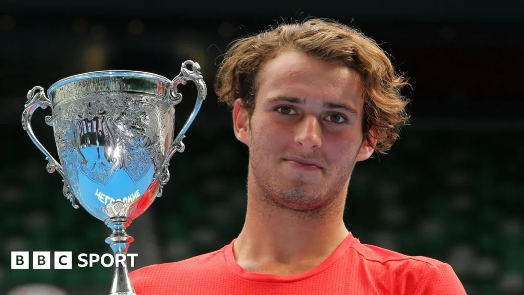 Rebondir après le scandale : le parcours de Oliver Anderson en tennis