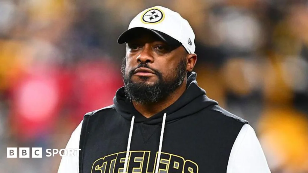 Mike Tomlin quitte son poste d'entraîneur des Steelers après 19 ans