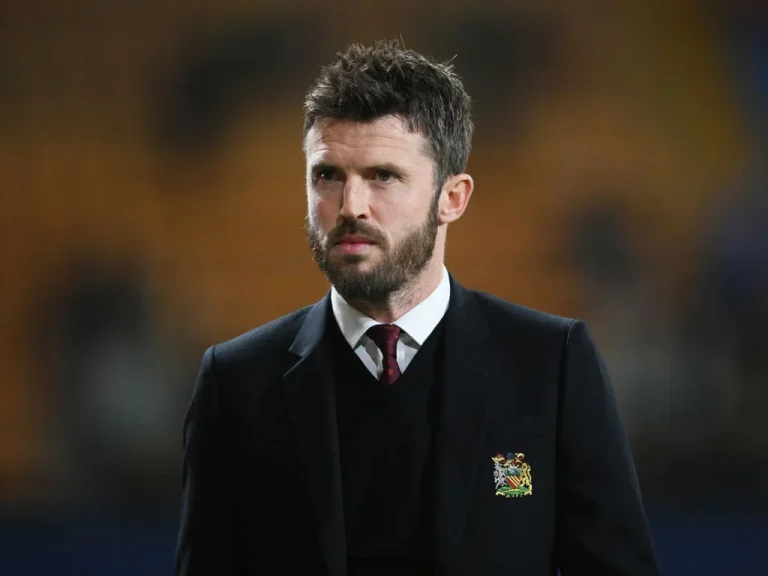 Michael Carrick nommé entraîneur intérimaire de Manchester United