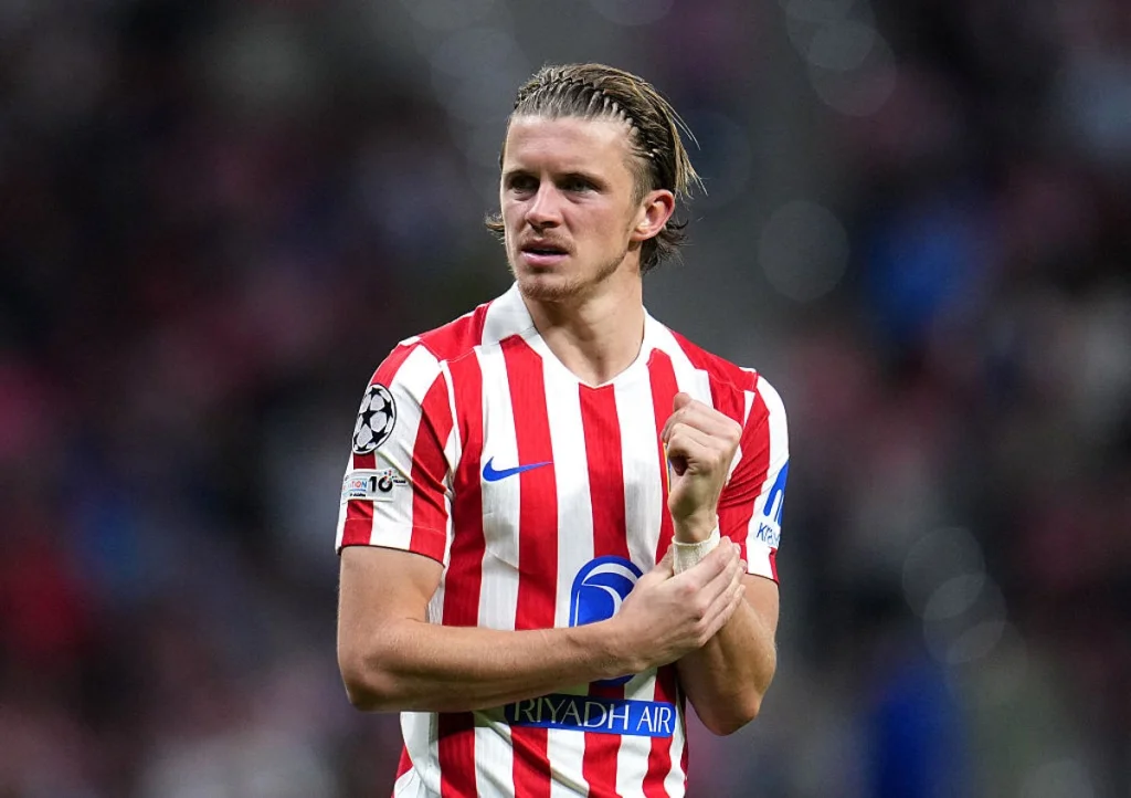 Tottenham recrute Conor Gallagher pour renforcer son milieu de terrain