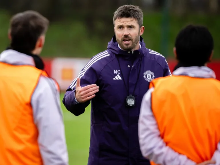 Michael Carrick peut-il suivre la voie de Guardiola à Manchester United ?