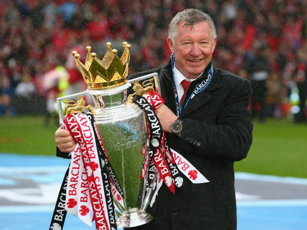 Sir Alex Ferguson : de Glasgow aux sommets du football anglais