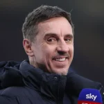 Manchester United : Neville loue Fernandes et Mbeumo après le derby