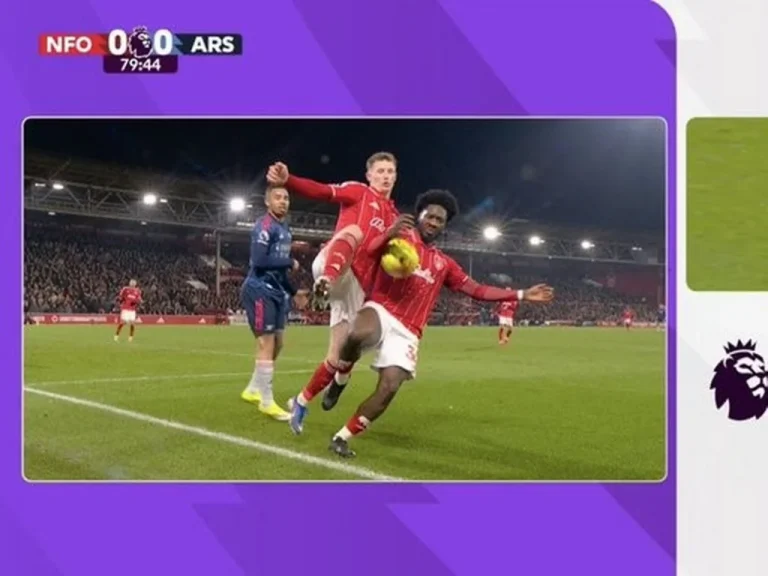 Arsenal privé de penalty face à Nottingham Forest : explication du VAR