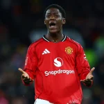 Manchester United : décision de Mainoo et clause contractuelle en vue