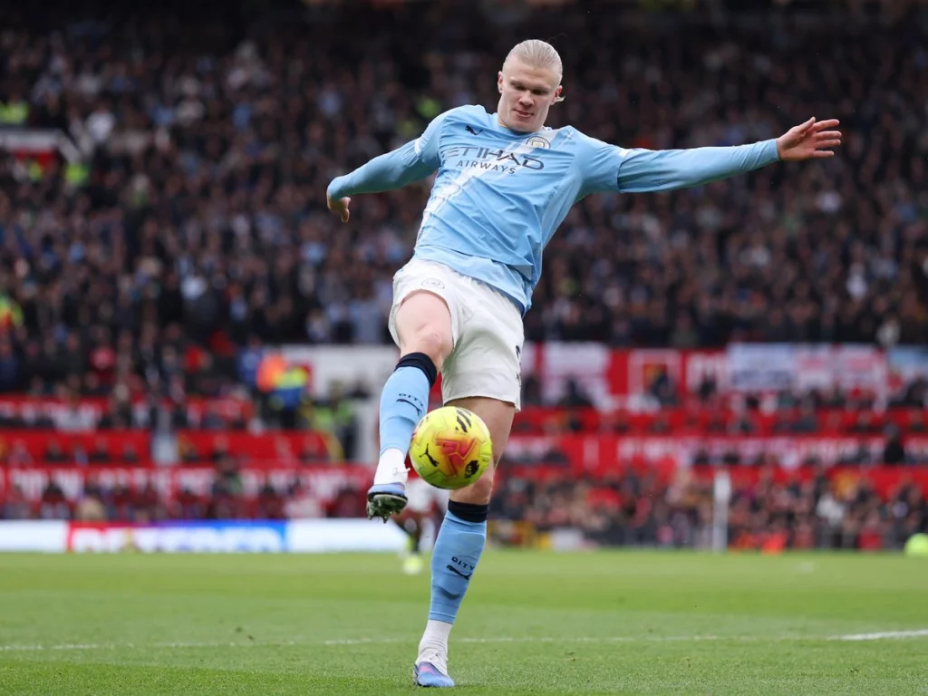 Pep Guardiola motive Manchester City face aux défis en Ligue des Champions