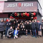 Ouverture d'une nouvelle salle de sport à Liverpool avec des stars du sport