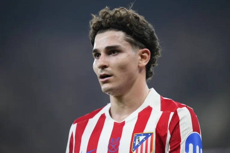 Julian Alvarez : intérêt de Chelsea pour un retour en Premier League