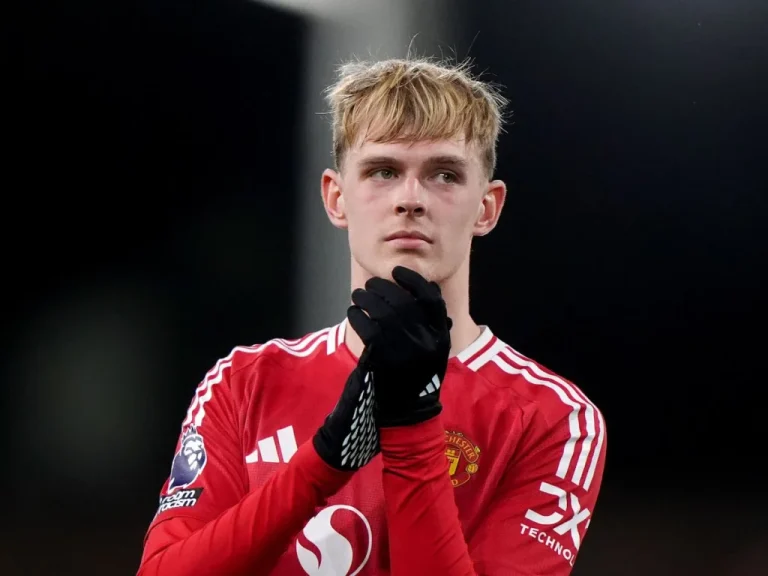 Manchester United : Toby Collyer prêt pour un transfert en Championship