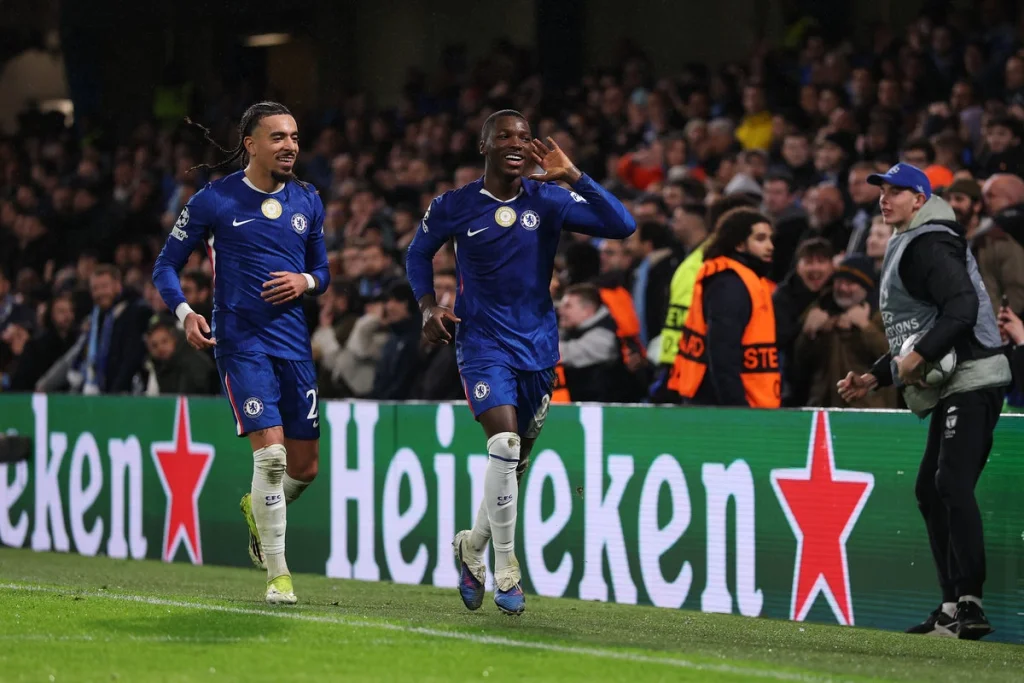 Chelsea s'impose grâce à Caicedo en Ligue des Champions