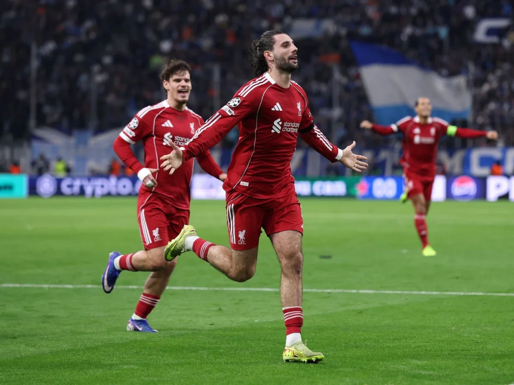 Liverpool s'impose face à Marseille et se rapproche des huitièmes