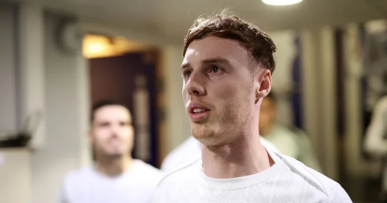 Chelsea confirme sa volonté de garder Cole Palmer malgré l'intérêt de Manchester United