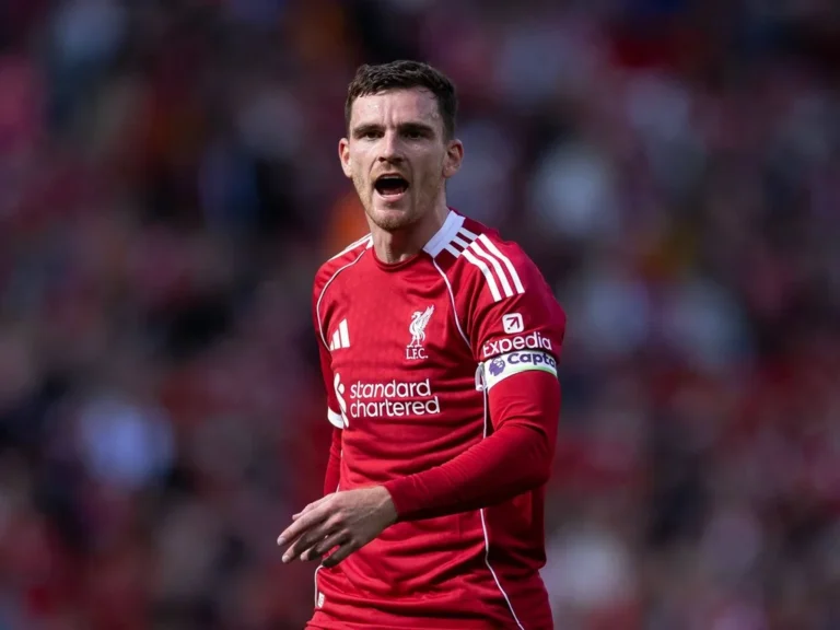 Liverpool envisage un transfert pour Nico Schlotterbeck et Andy Robertson