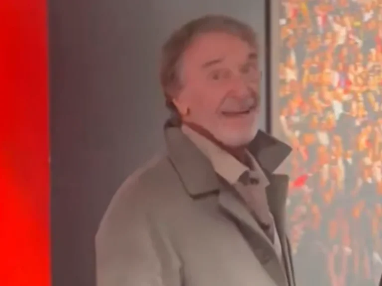 Manchester United s'impose face à Arsenal : analyse du match