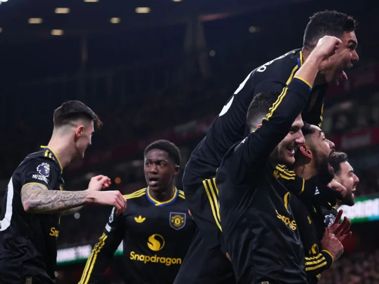 Manchester United s'impose face à Arsenal : prochains matchs et enjeux