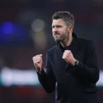 Wayne Rooney soutient Michael Carrick pour le poste de manager de Manchester United