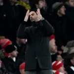 Arsenal face à Manchester United : analyse du moment clé selon Neville