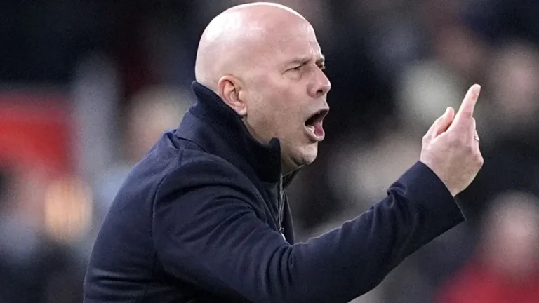 Liverpool : le risque pour Arne Slot si la qualification en Ligue des Champions échoue