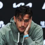 Musetti abandonne l'Open d'Australie après une blessure au genou