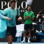 Djokovic face à Sinner : une nouvelle étape au Australian Open