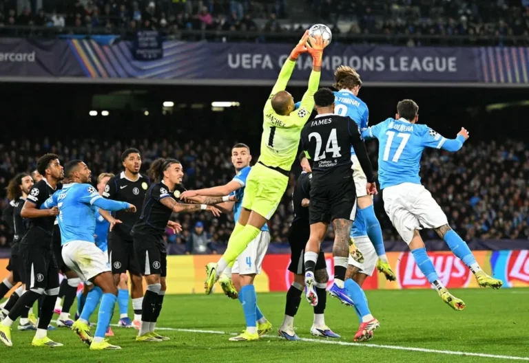 Chelsea s'impose face à Napoli grâce à Joao Pedro en Ligue des Champions