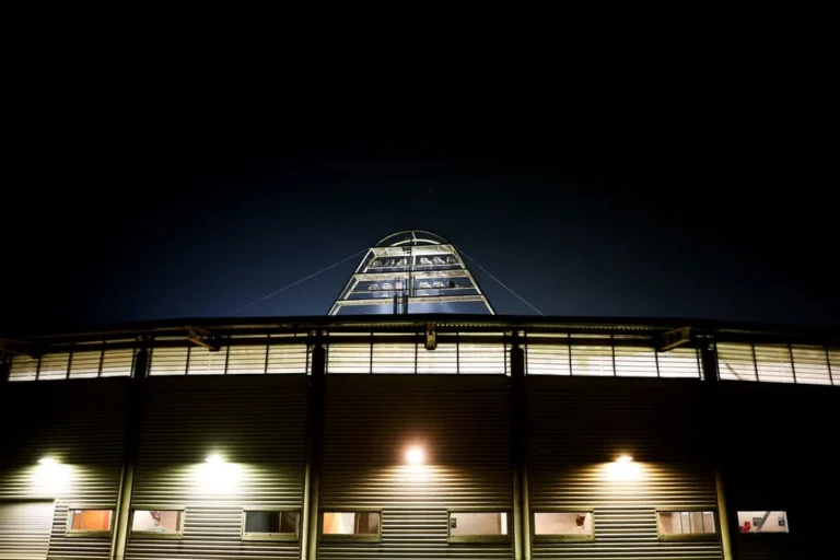 Hull City recrute Kieran Dowell, un retour en Championship