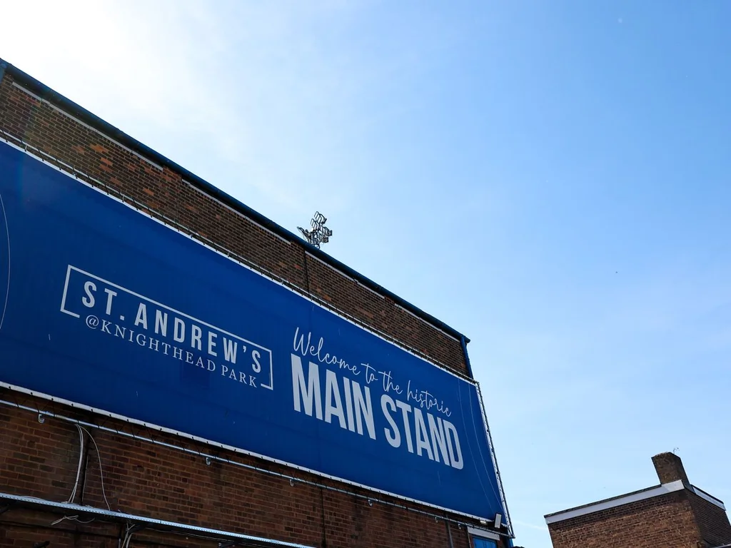 Birmingham City parmi les clubs aux journées de déplacement les moins chères