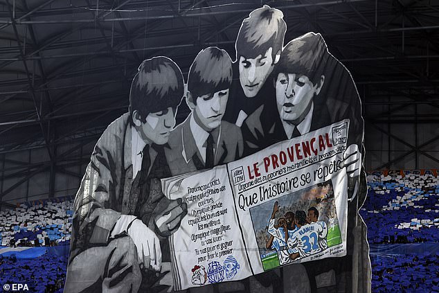 Tifo des Beatles au Stade Vélodrome