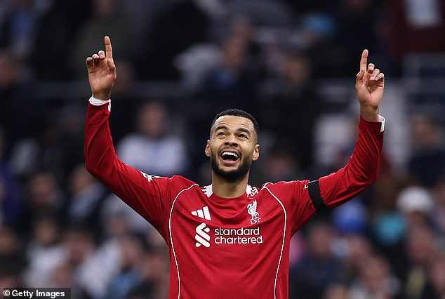 Gakpo célèbre son but en fin de match