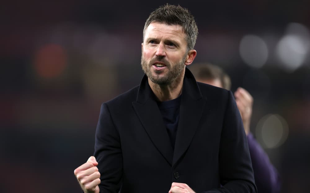 Carrick félicite Dorgu après le match