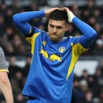 Joel Piroe veut rester à Leeds malgré l’intérêt de Rangers