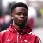 Mikel Arteta annonce des tests pour Bukayo Saka après sa blessure
