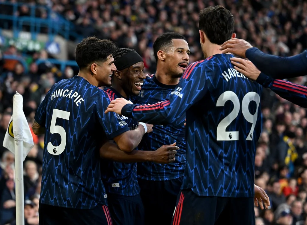 Arsenal domine Leeds avec une victoire 4-0 après une période difficile