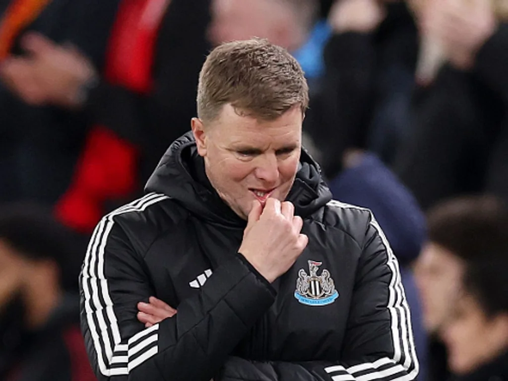 Liverpool s'impose face à Newcastle grâce à Ekitike, star du match