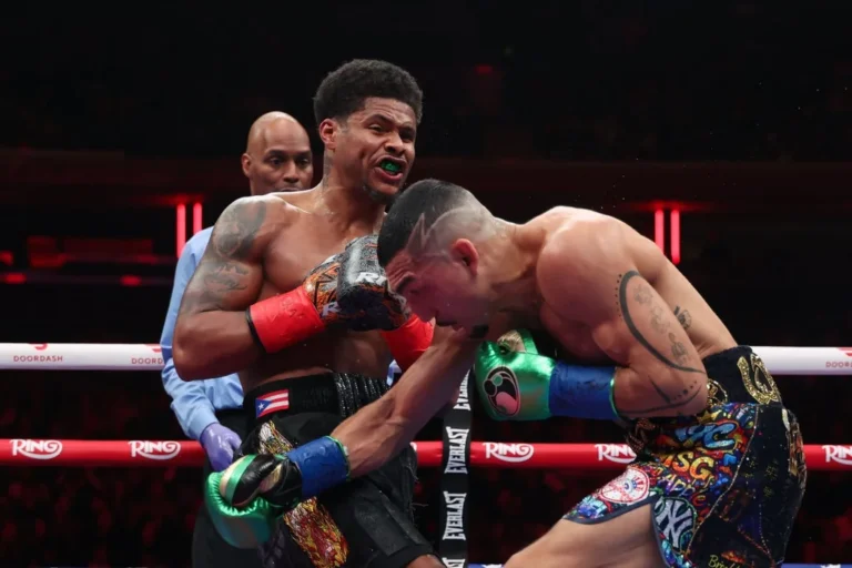 Shakur Stevenson domine Teofimo Lopez lors d’un combat spectaculaire à New York