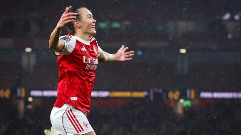 Arsenal champion du monde féminin après une finale épique