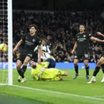 Pep Guardiola critique une décision controversée lors du match Manchester City vs Tottenham