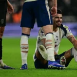 Solanke rassuré après blessure lors du match Tottenham-Man City