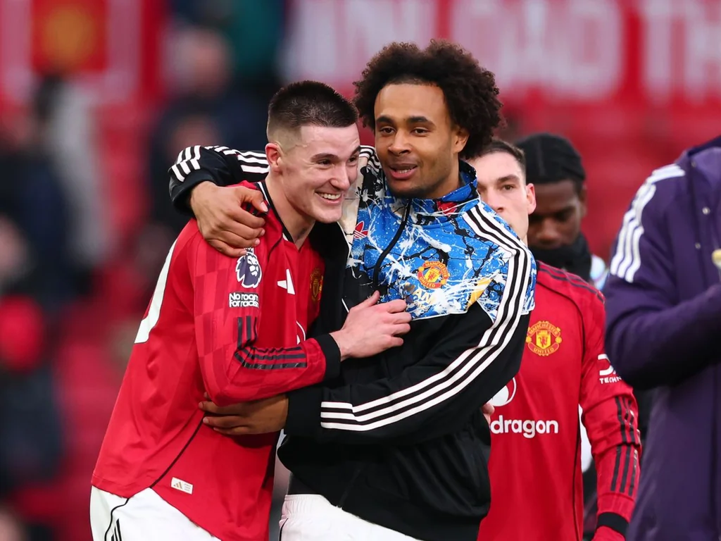 Manchester United : réaction de Zirkzee après le but décisif de Sesko