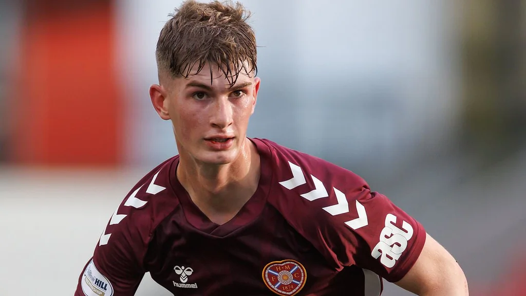 Tottenham devance Arsenal pour signer en prêt le jeune James Wilson