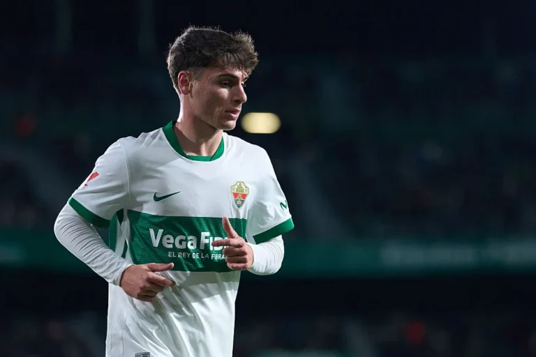 Atletico Madrid devance Arsenal pour le transfert de Rodrigo Mendoza