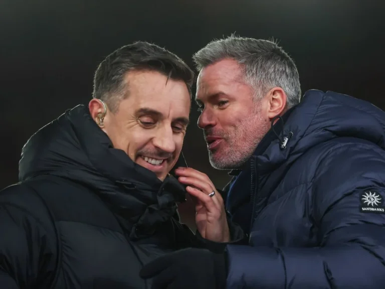 Jamie Carragher défie Gary Neville sur Florian Wirtz à Liverpool