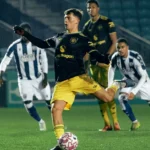 Shea Lacey brille avec un triplé pour Manchester United U21