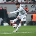 Celtic vise Alex Oxlade-Chamberlain pour renforcer son milieu