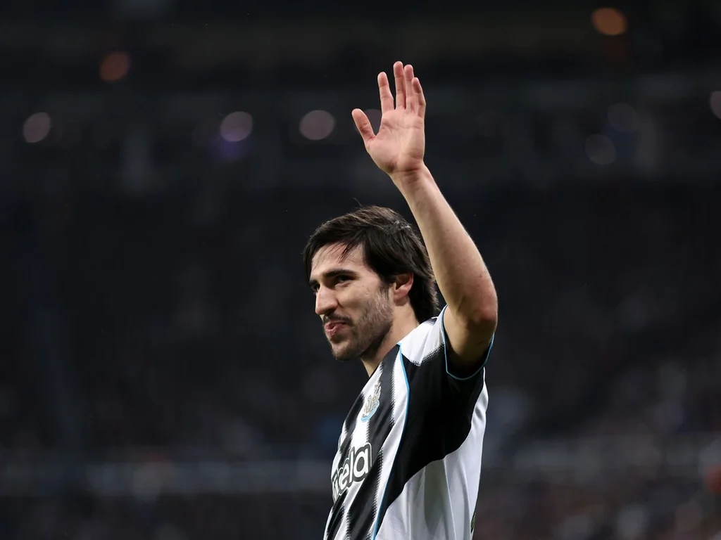 Arsenal : Actualités sur le transfert de Sandro Tonali et Oxlade-Chamberlain