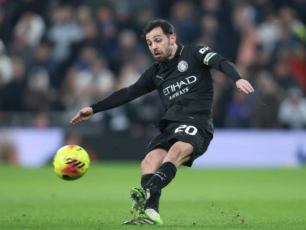 Manchester City absent Bernardo Silva face à Newcastle en Coupe
