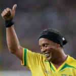 Ronaldinho répond à Virgil van Dijk après leur échange sur les réseaux