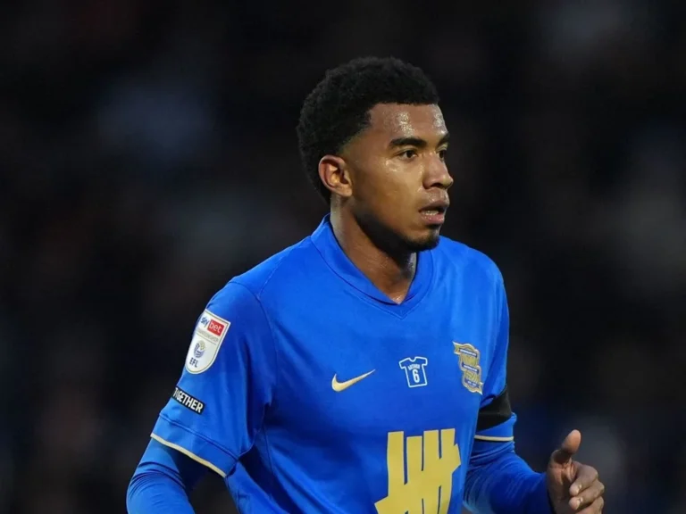 Jhon Solis impressionne Birmingham City après son transfert en prêt