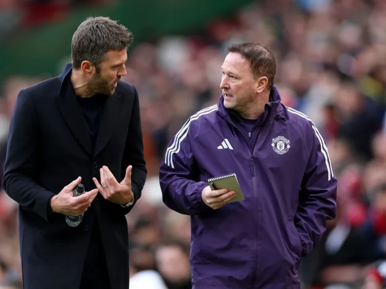 Michael Carrick, nouveau coach de Manchester United, et ses liens avec Mourinho